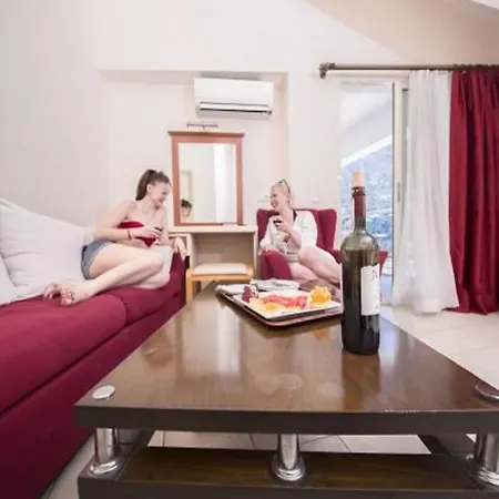 Meric Turunc Hotell 3*
